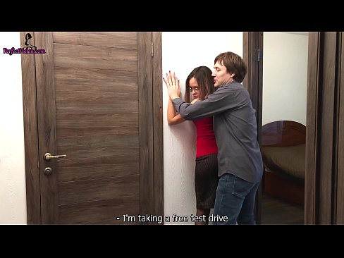 ❤️ מתווך סקסית מטלטל בחושניות את הכוס שלה ומזיין בזמן מכירת הדירה שלה - קרמפאי ❤️ פאקינג בפורנו iw.hotpornphotos.ru